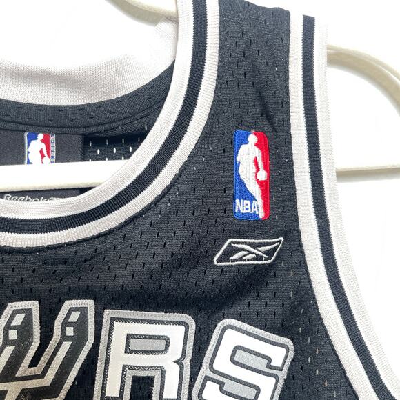 Y2K Tim Duncan San Antonio Spurs #21 NBA Black Jersey Youth Medium Length +2 - Picture 4 of 9